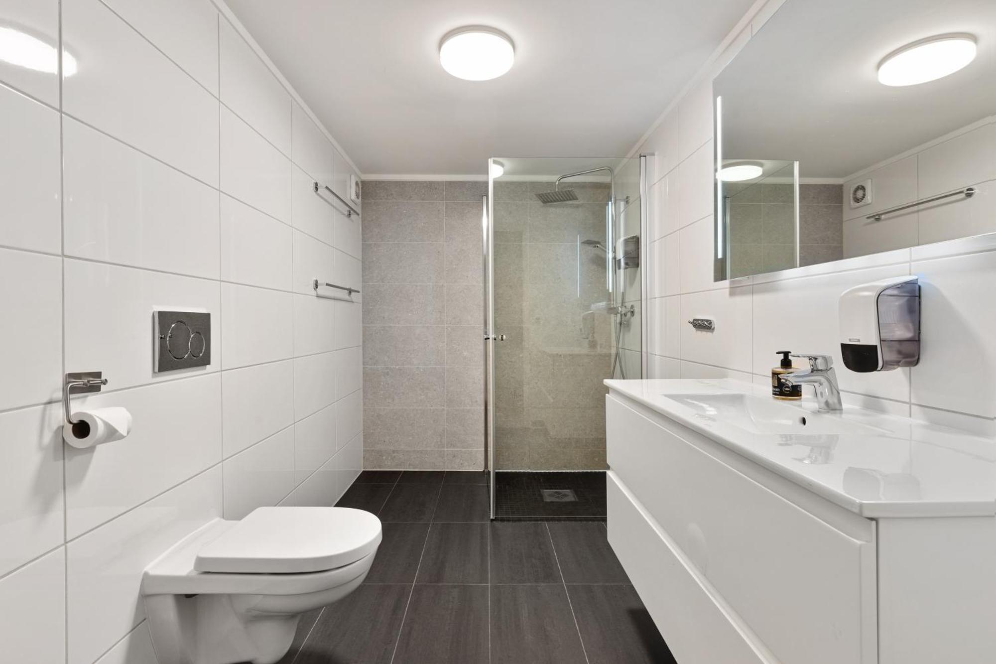 Enter Amalie Apartment Hotel Tromsø Dış mekan fotoğraf